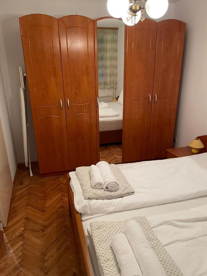 Lolly Apartment Karlovac Buitenkant foto